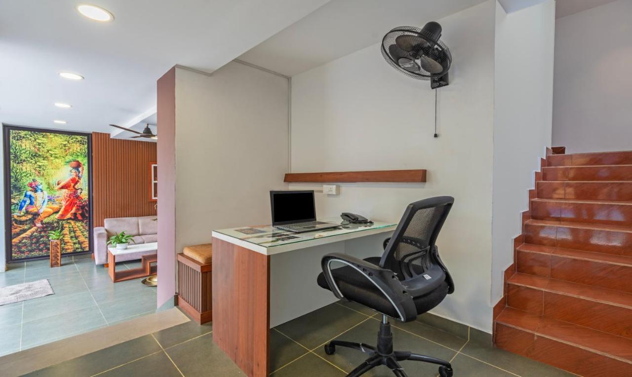 Treebo Jp Residency Hotell Thiruvananthapuram Exteriör bild