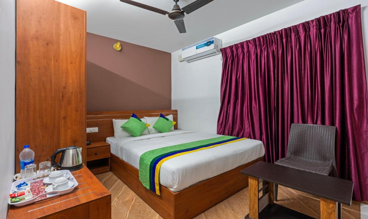 Treebo Jp Residency Hotell Thiruvananthapuram Exteriör bild