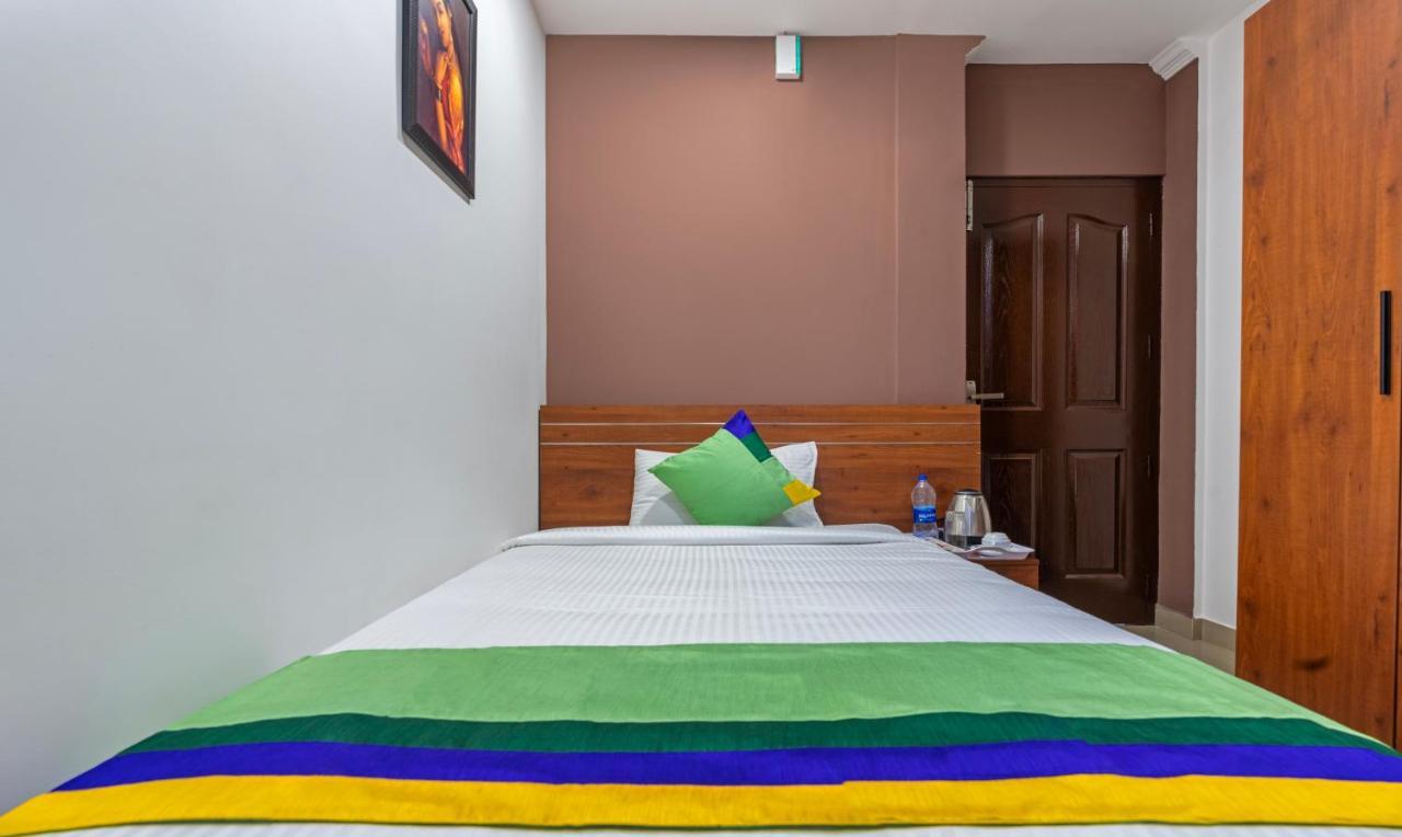 Treebo Jp Residency Hotell Thiruvananthapuram Exteriör bild